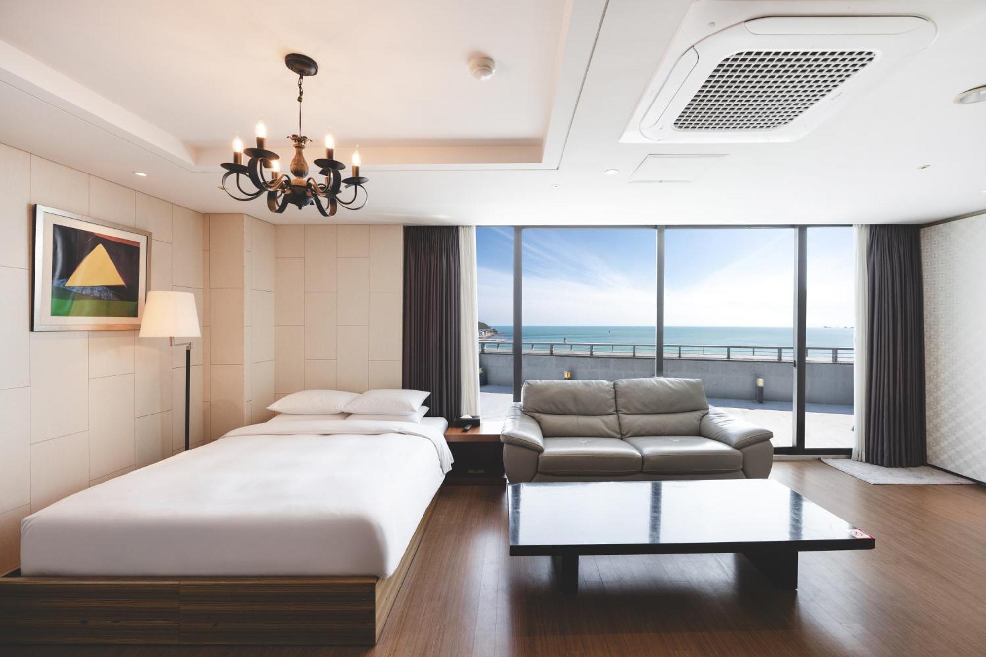 בוסאן Sunset Hotel חדר תמונה