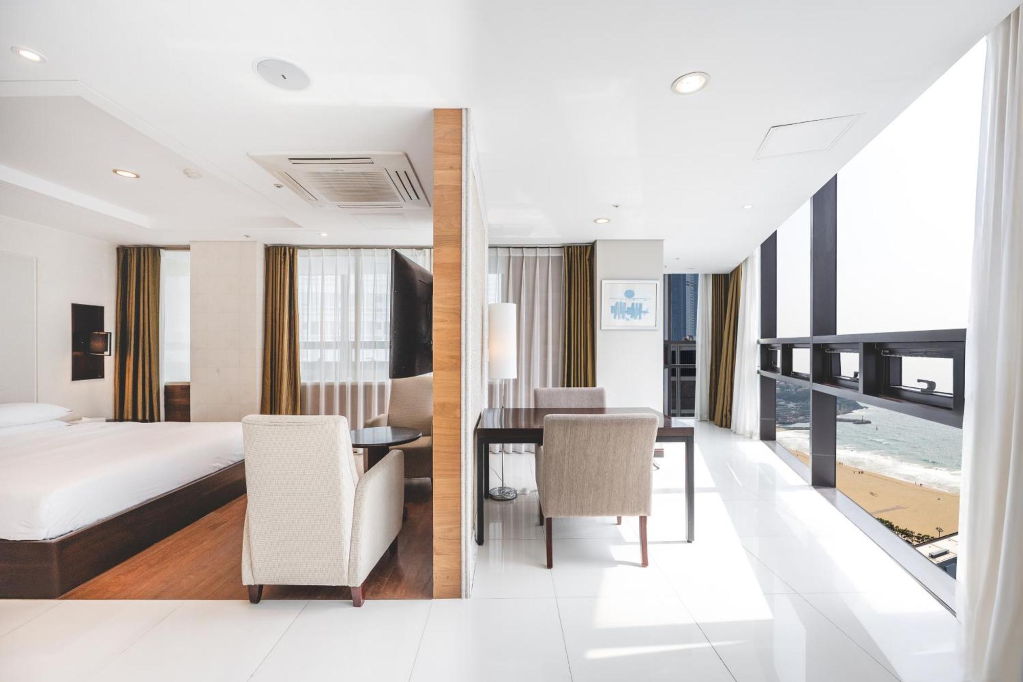 בוסאן Sunset Hotel חדר תמונה